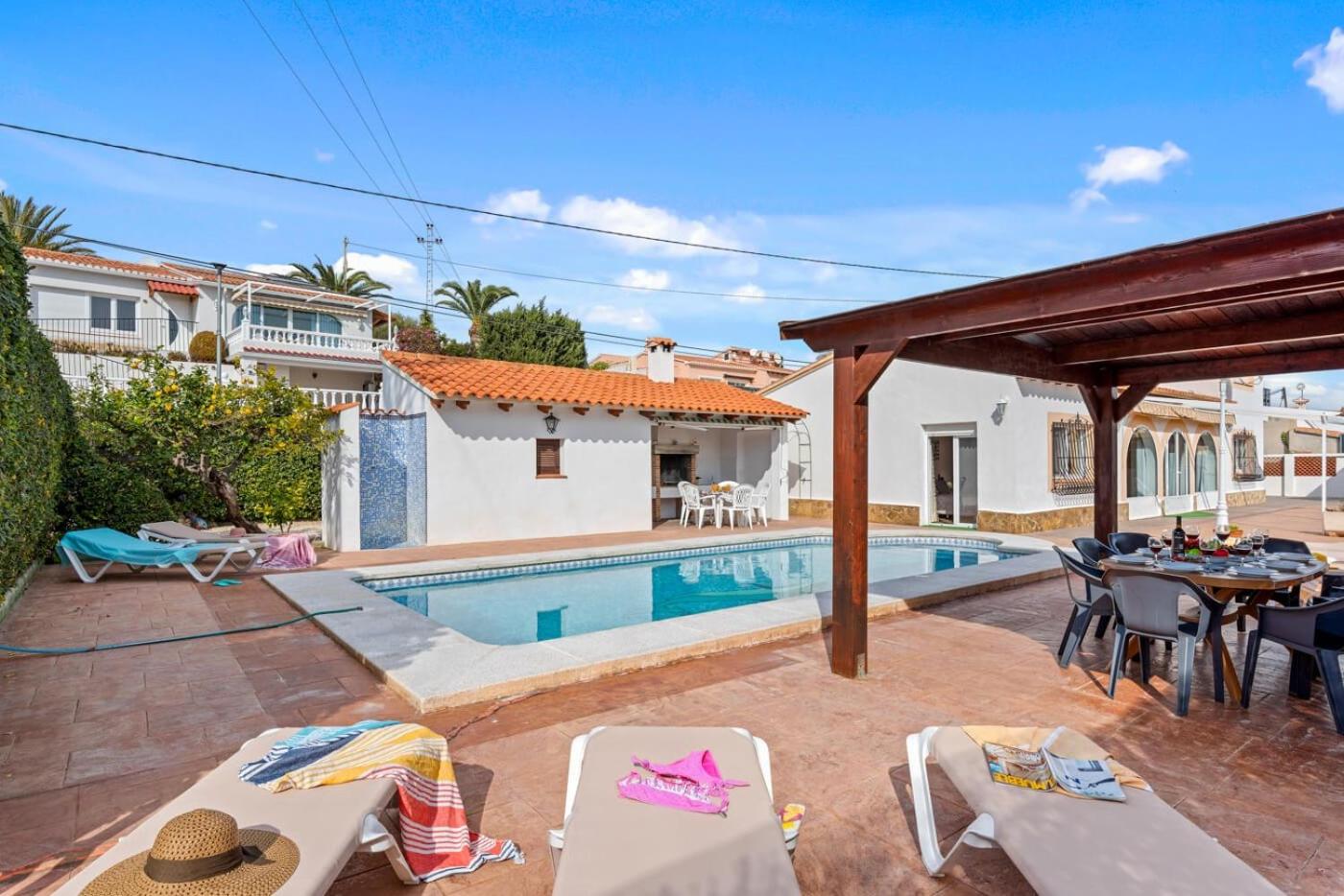 Villa Mercedes - Plusholidays