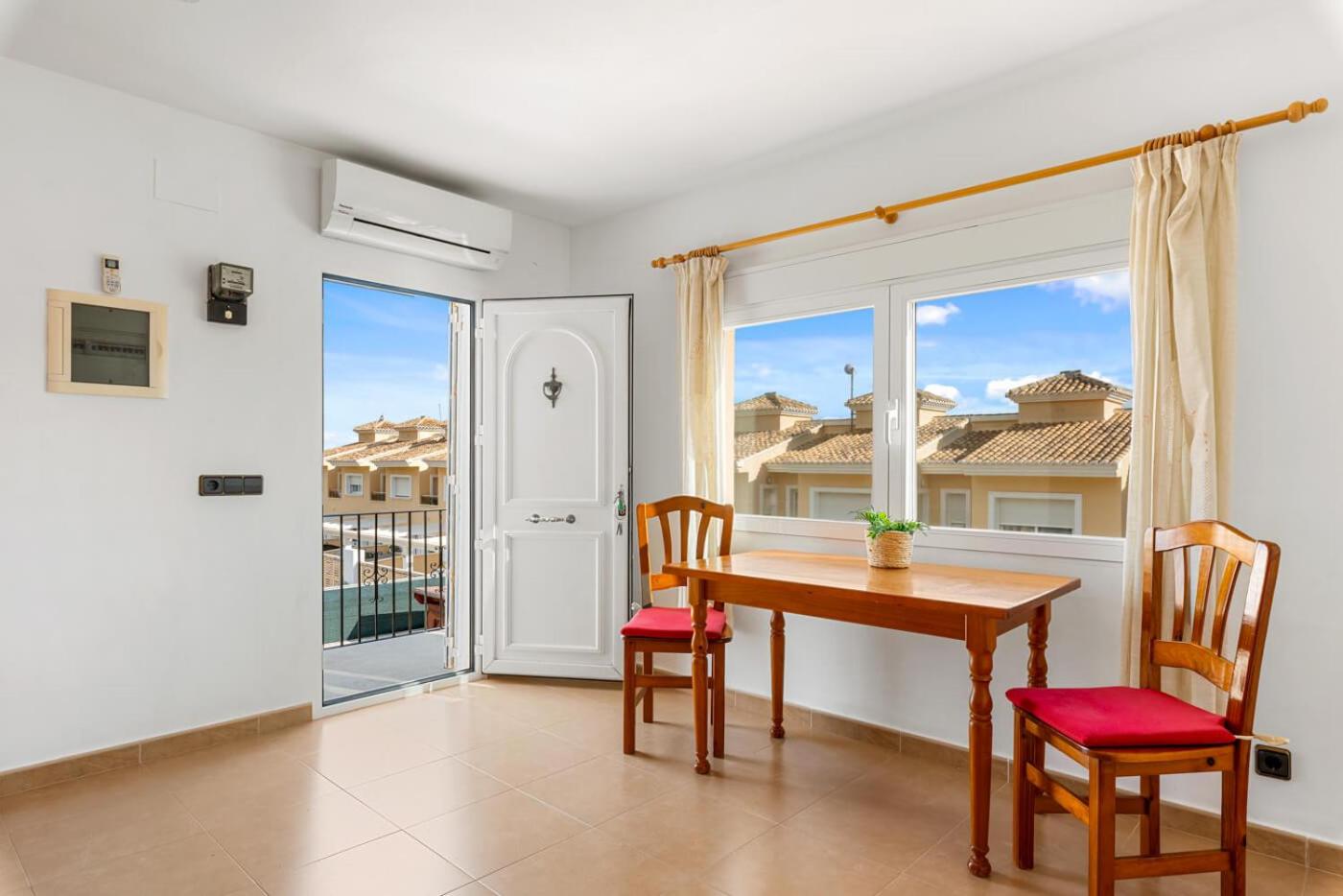 Villa Mercedes - Plusholidays