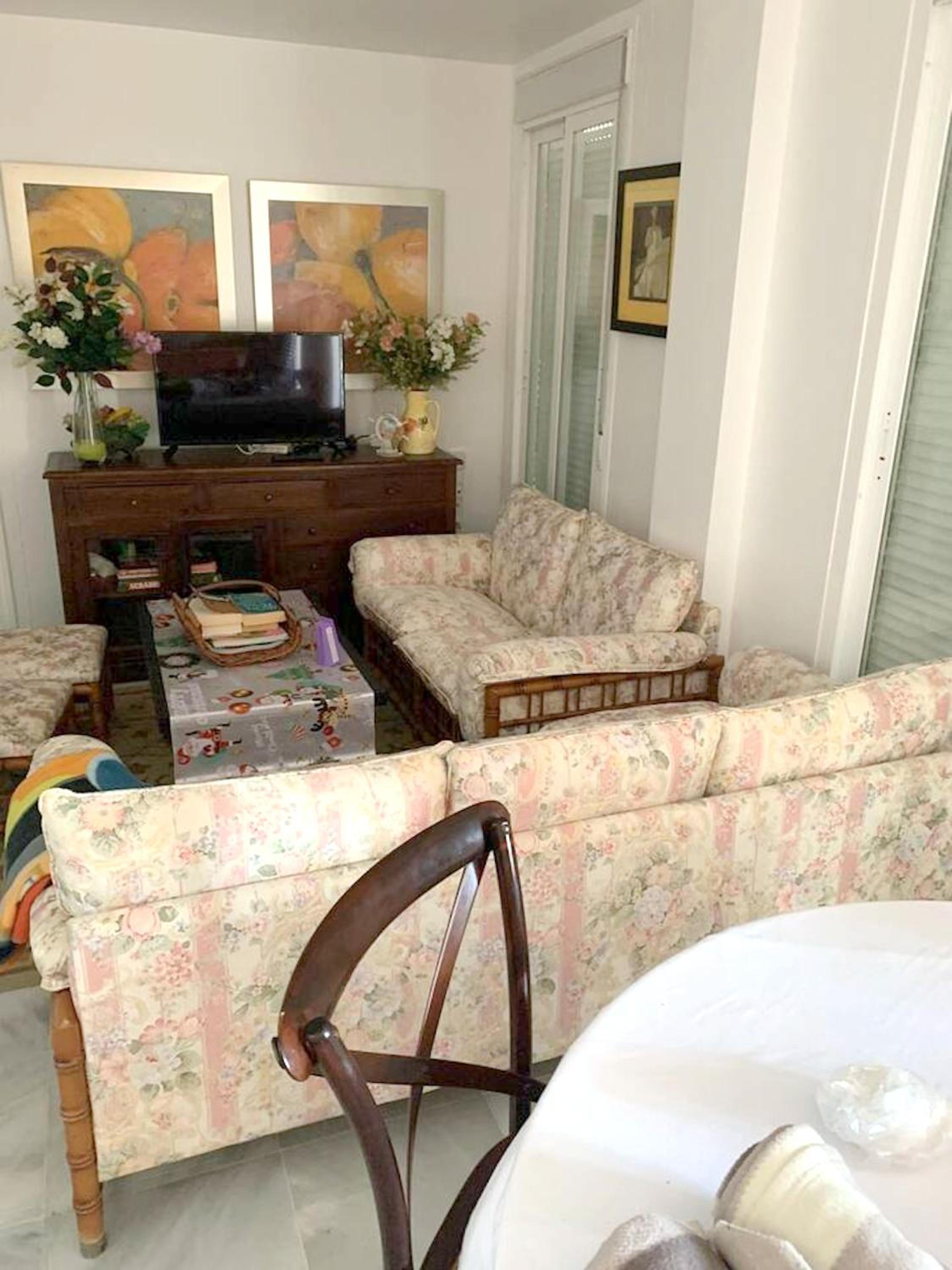Charming Malaga Accommodation with Shared Pool