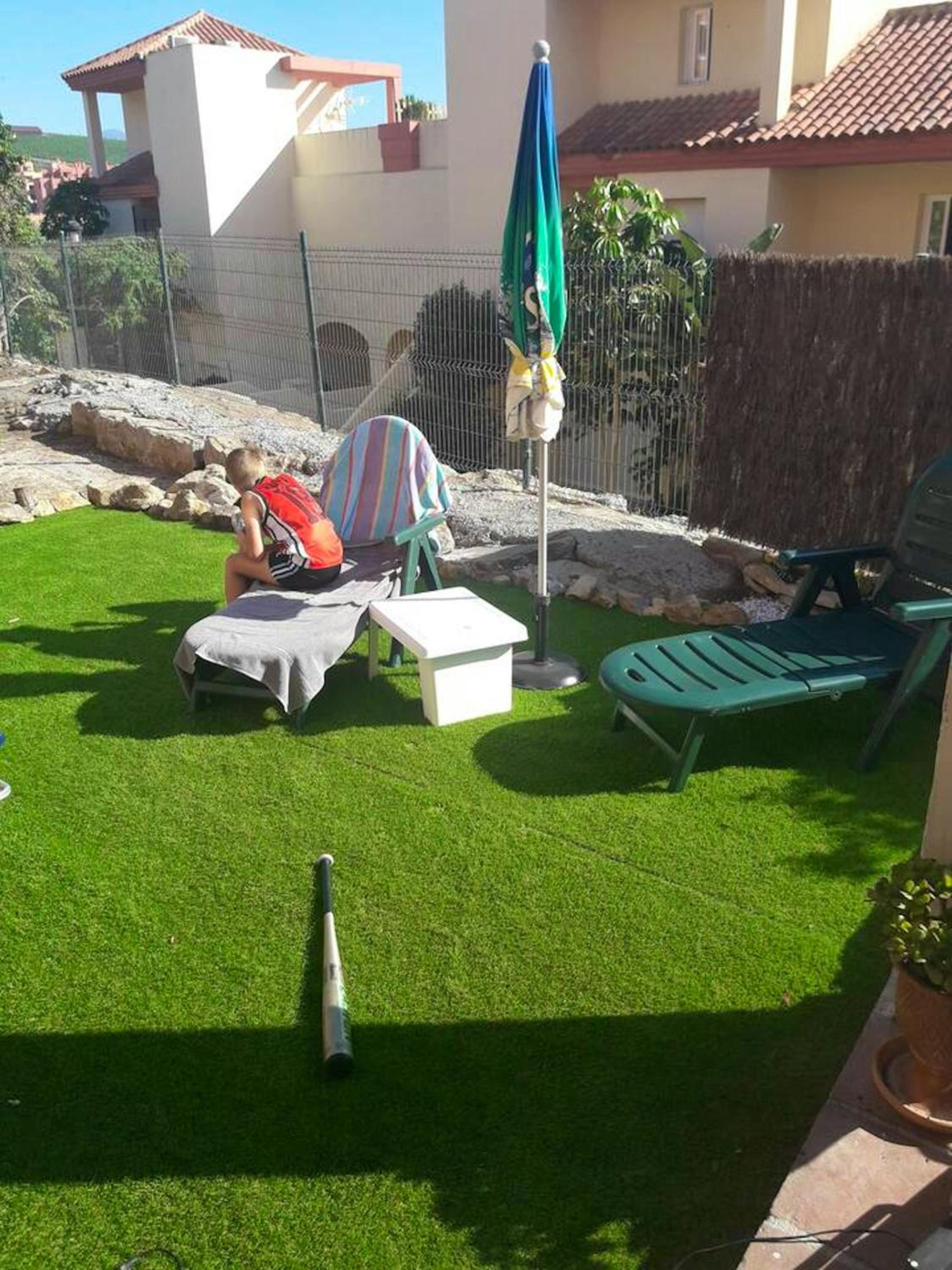 Charming Malaga Accommodation with Shared Pool