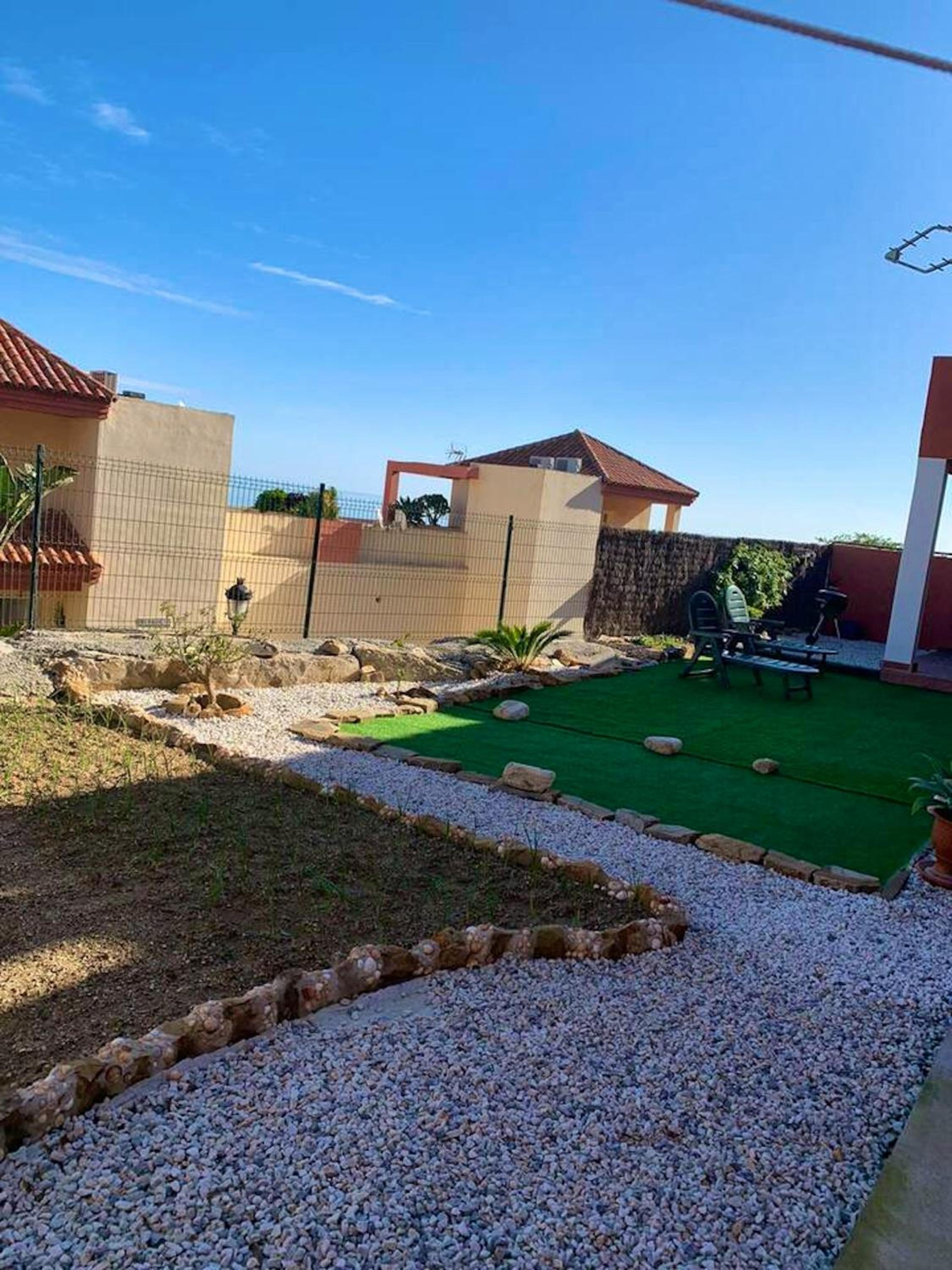 Charming Malaga Accommodation with Shared Pool