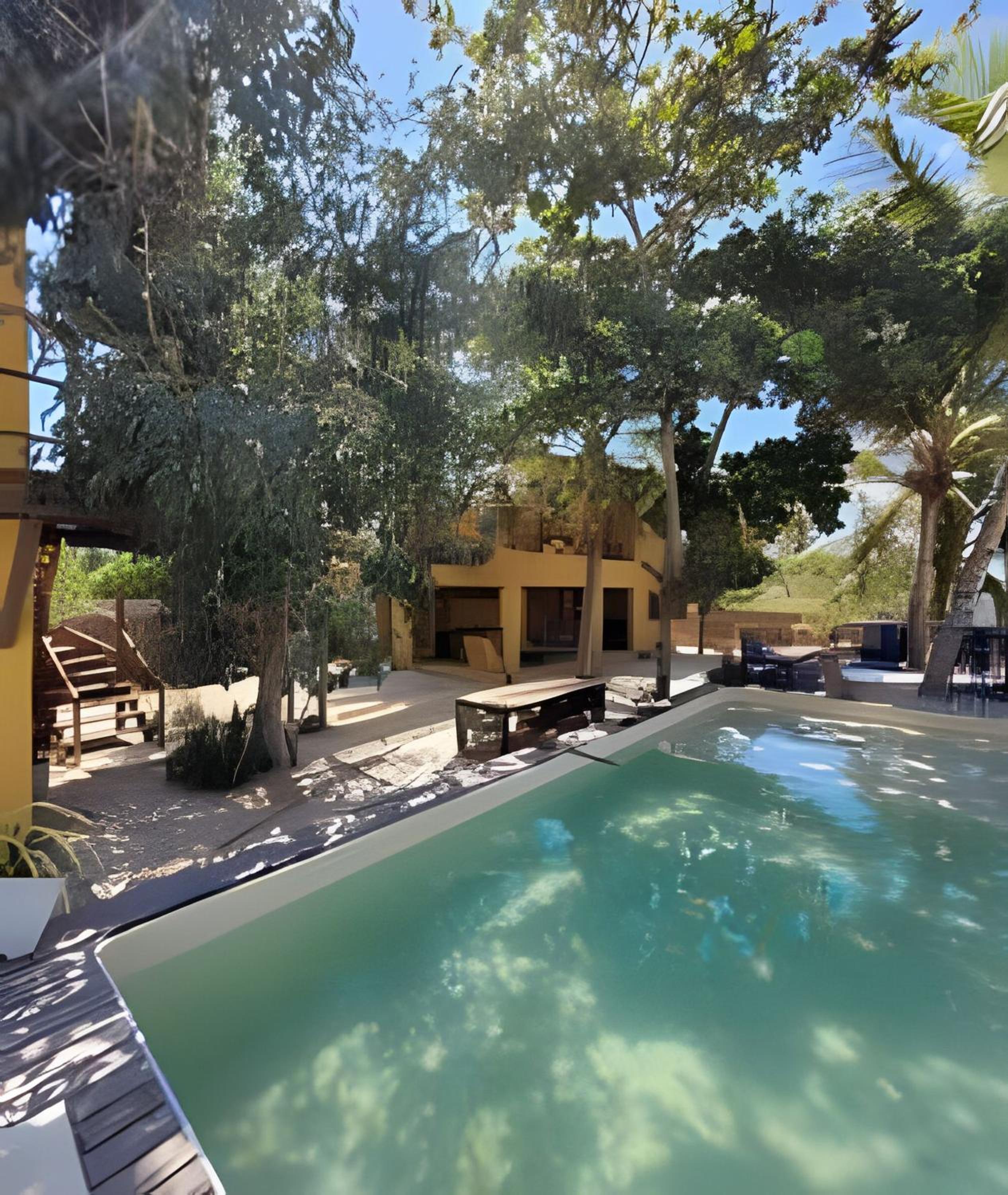 Casa no sossego do salgado