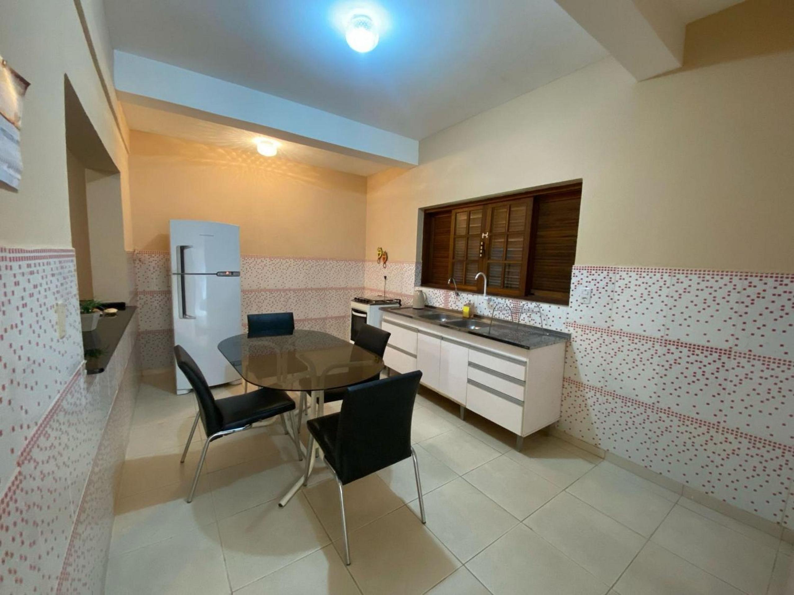 Family House with Air Conditioning Vacancies in the Center of Paraty Beach