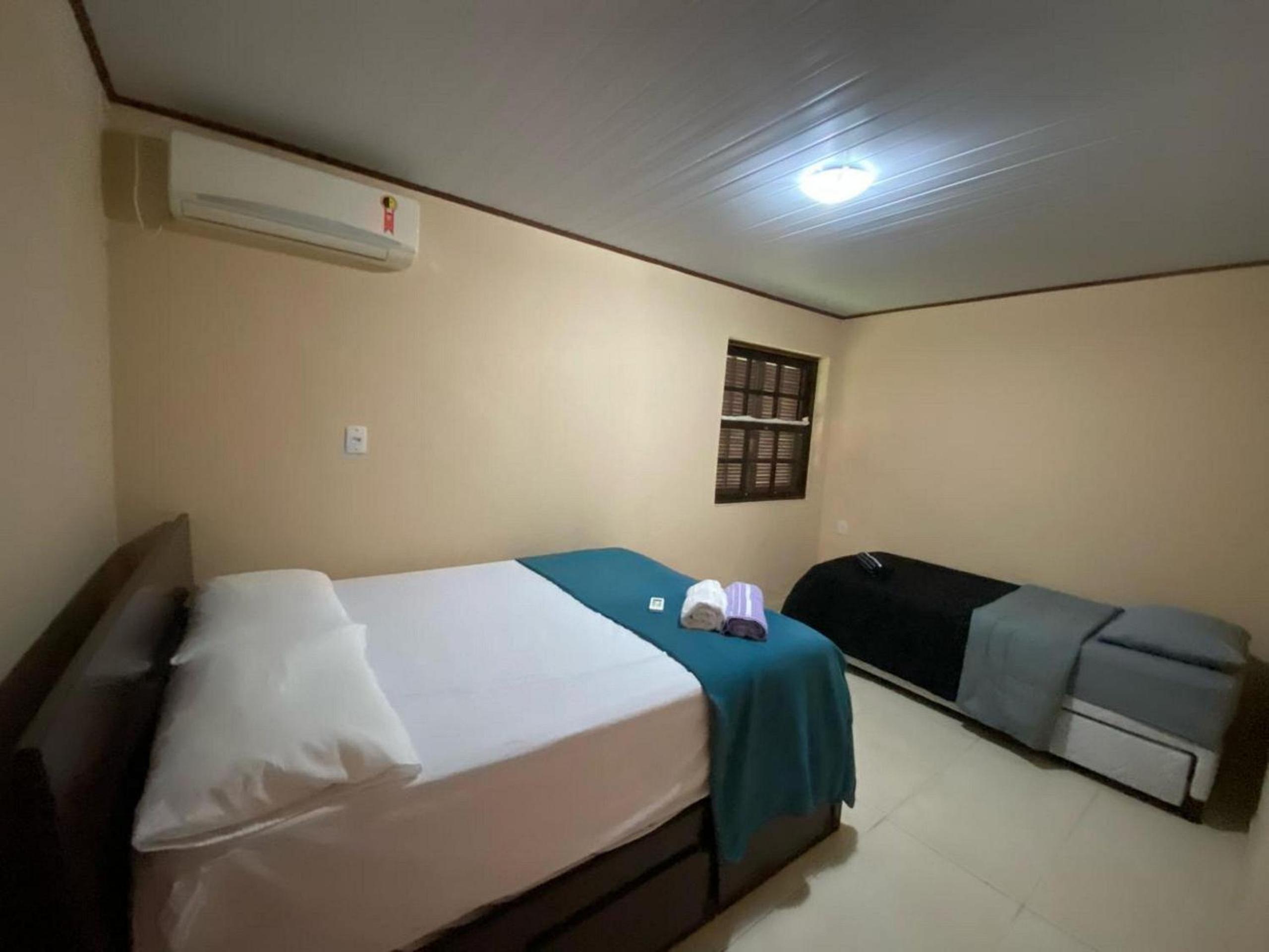 Family House with Air Conditioning Vacancies in the Center of Paraty Beach