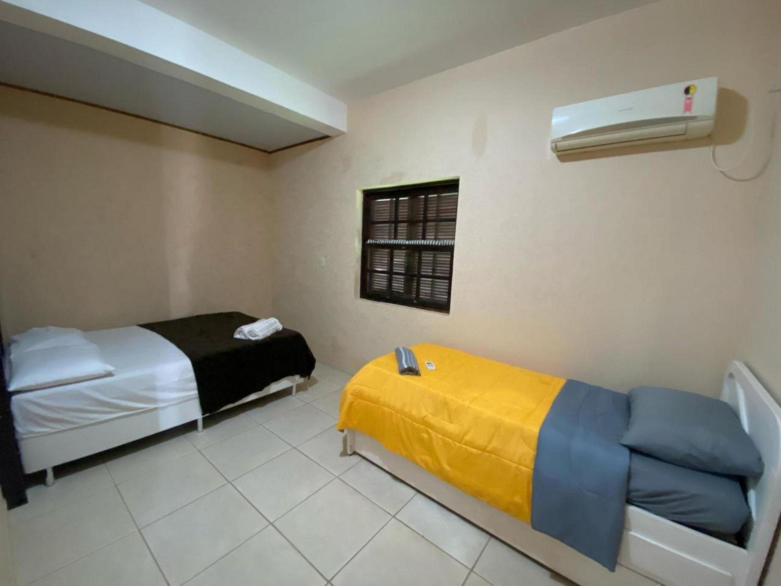 Family House with Air Conditioning Vacancies in the Center of Paraty Beach