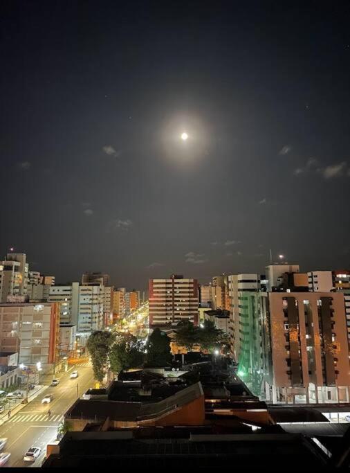 Ap em Maceió todo equipado bem próximo á praia de Ponta Verde