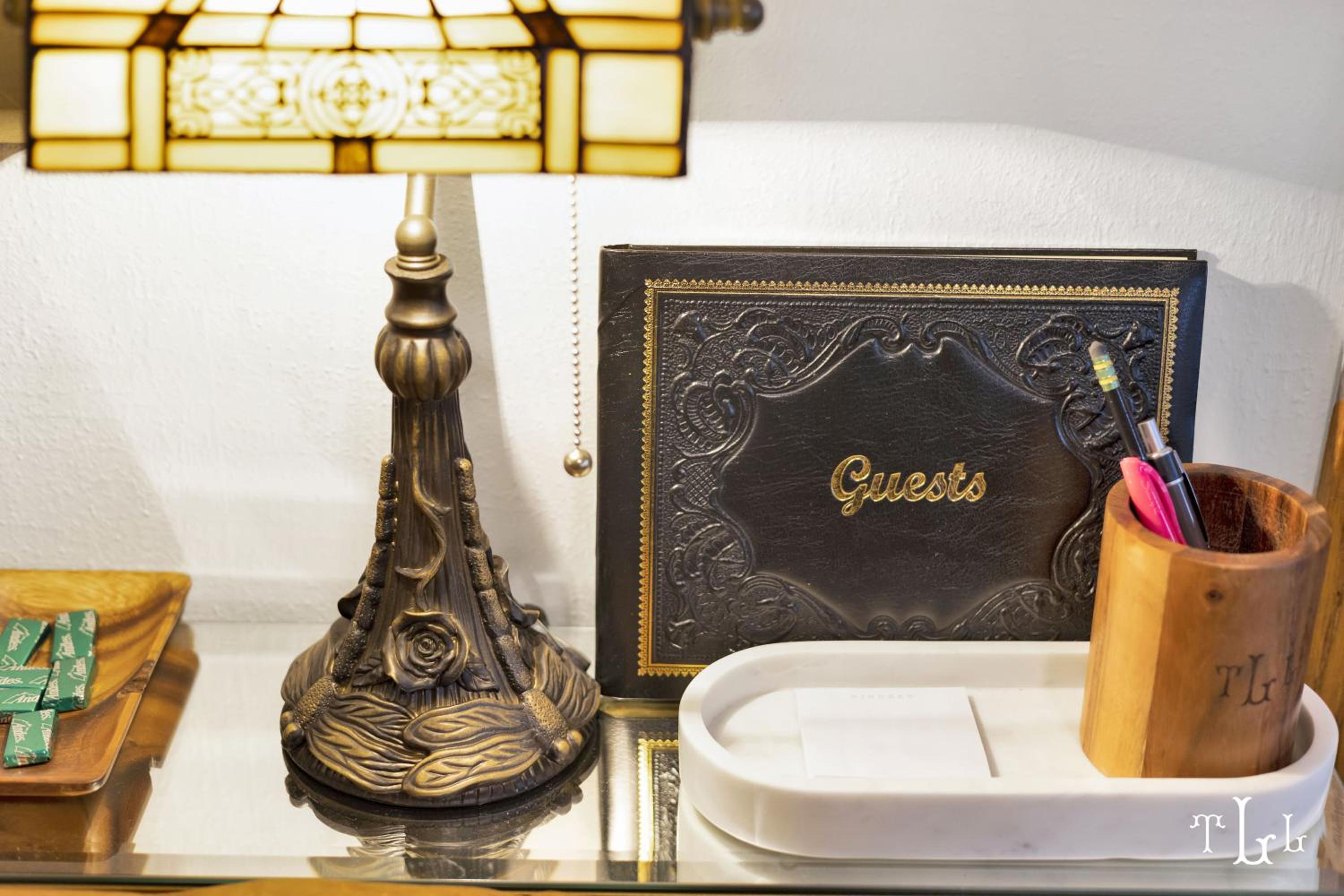 The Twin Lions: Bespoke Travel Lodge w/ Speakeasy* view 3