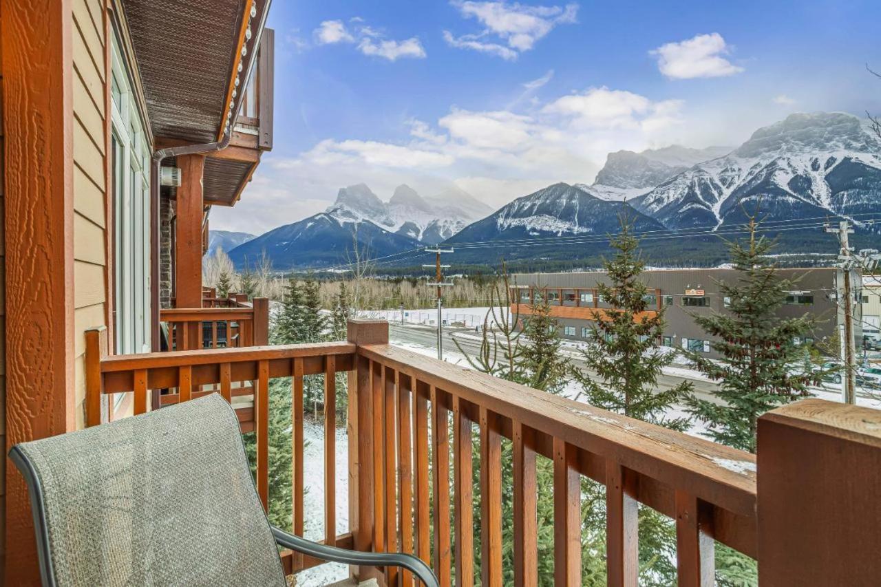 Stoneridge Mountain Resort managed by Little Sister Getaways