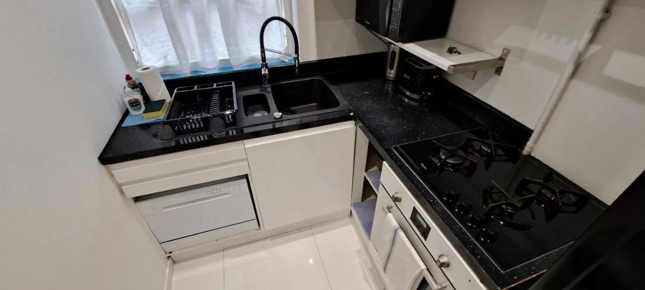 Stylish 2 bedroom apartment in Shoreditch - London