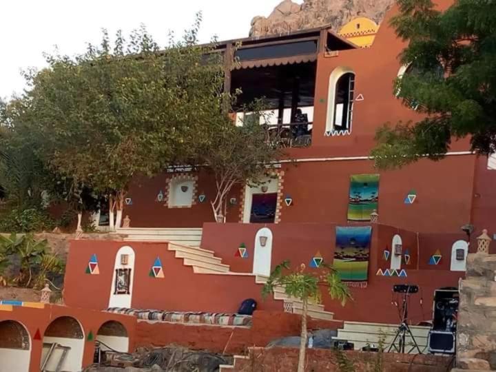 Resort Nubian Cataract