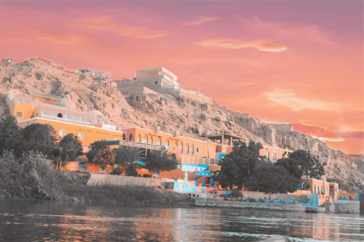 Resort Nubian Cataract