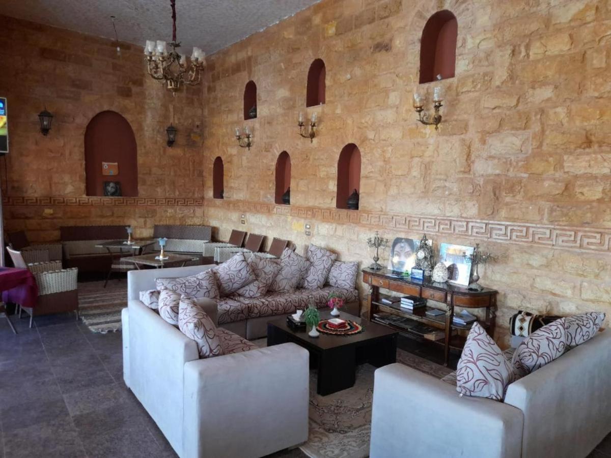 Resort Nubian Cataract