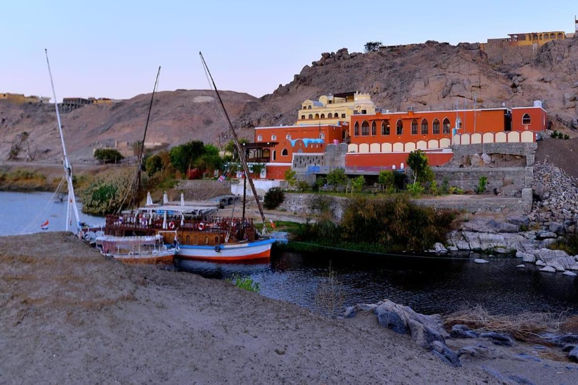 Resort Nubian Cataract