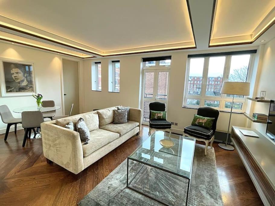 Le Cheval Suite - Chelsea