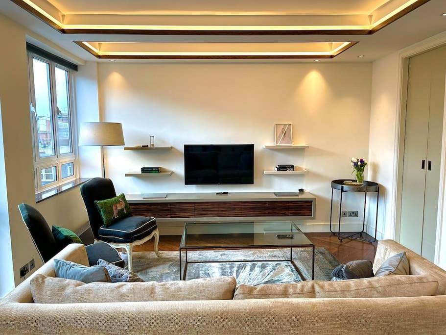 Le Cheval Suite - Chelsea