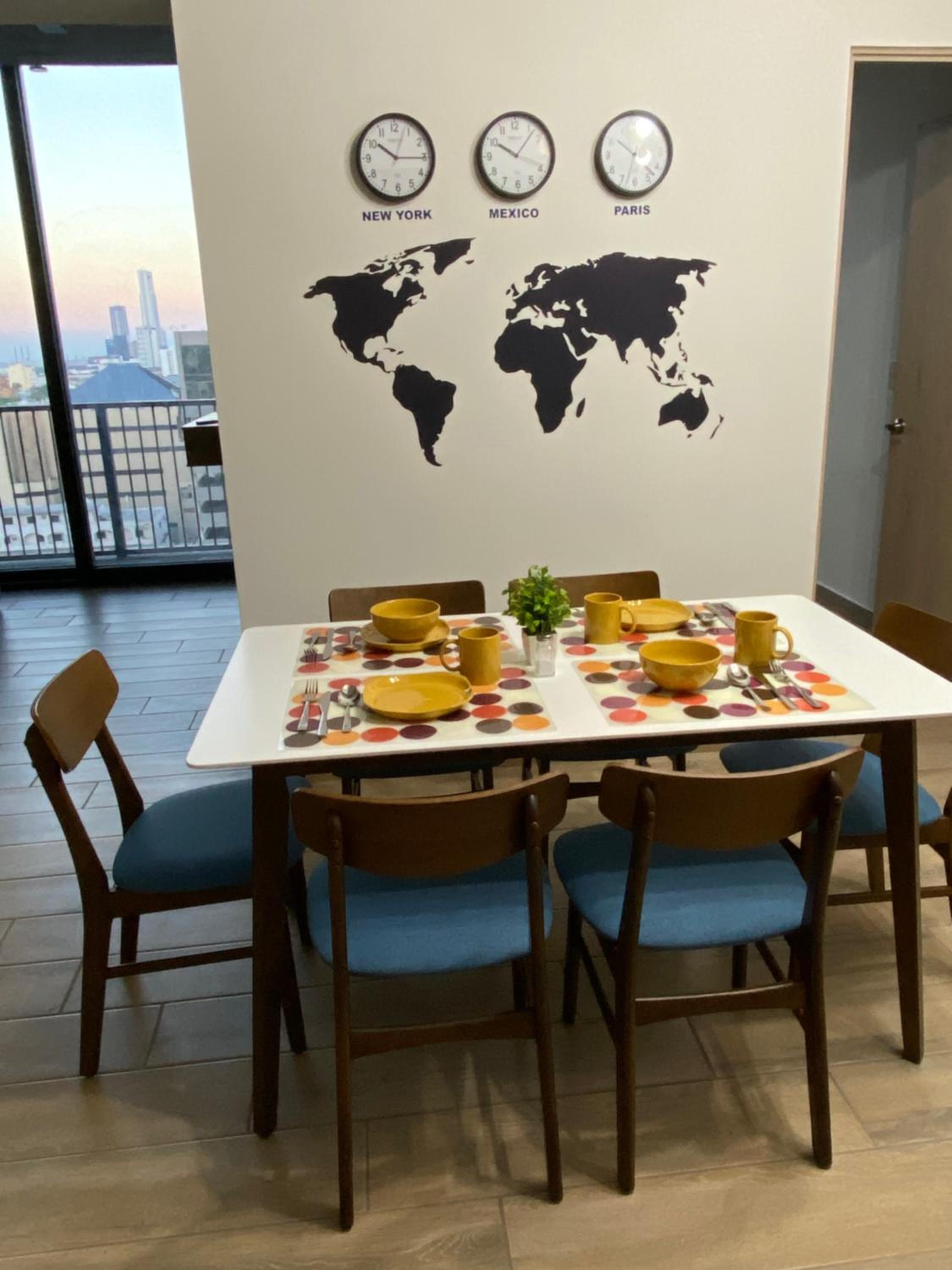 dining