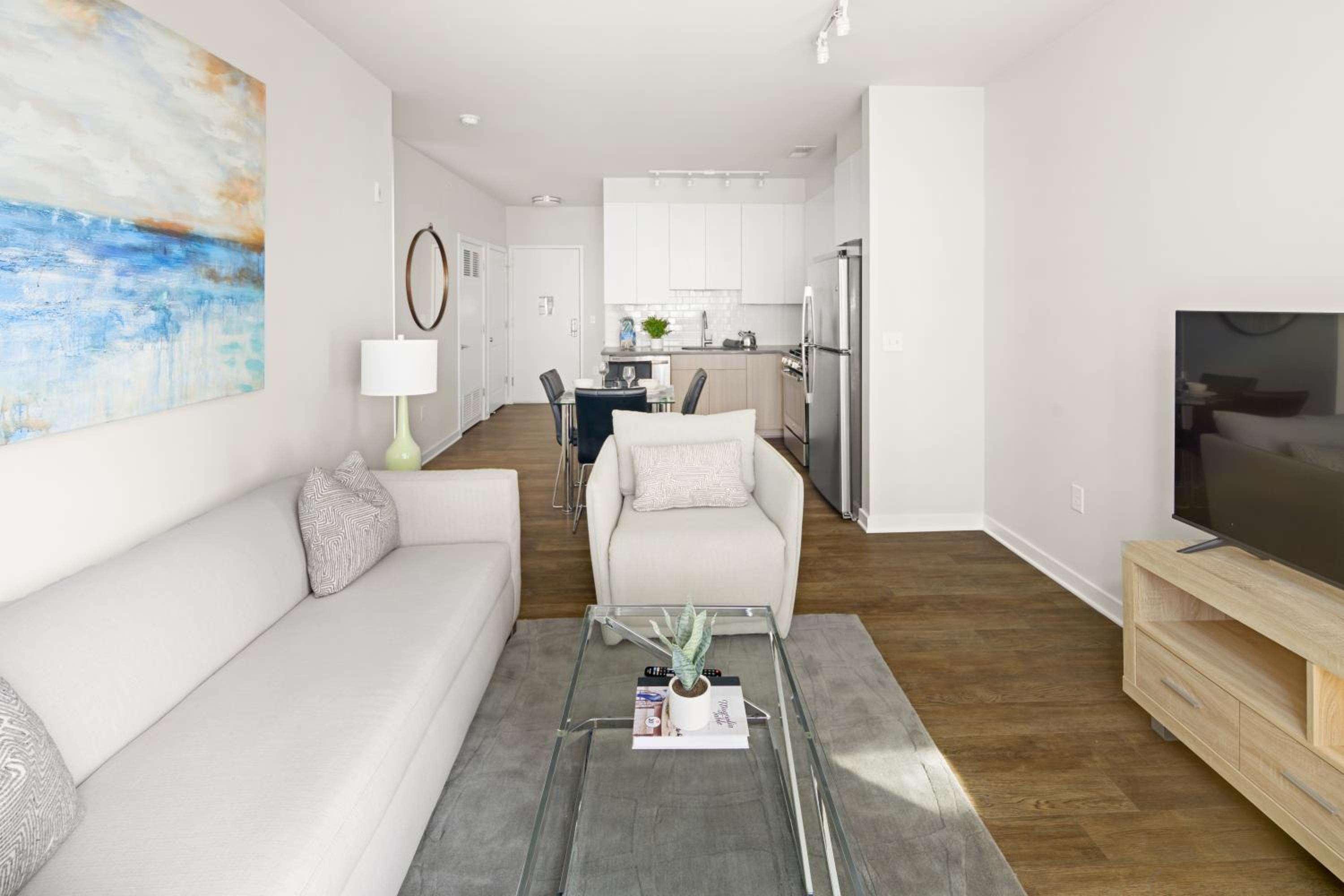 Global Luxury Suites at Reston view 4