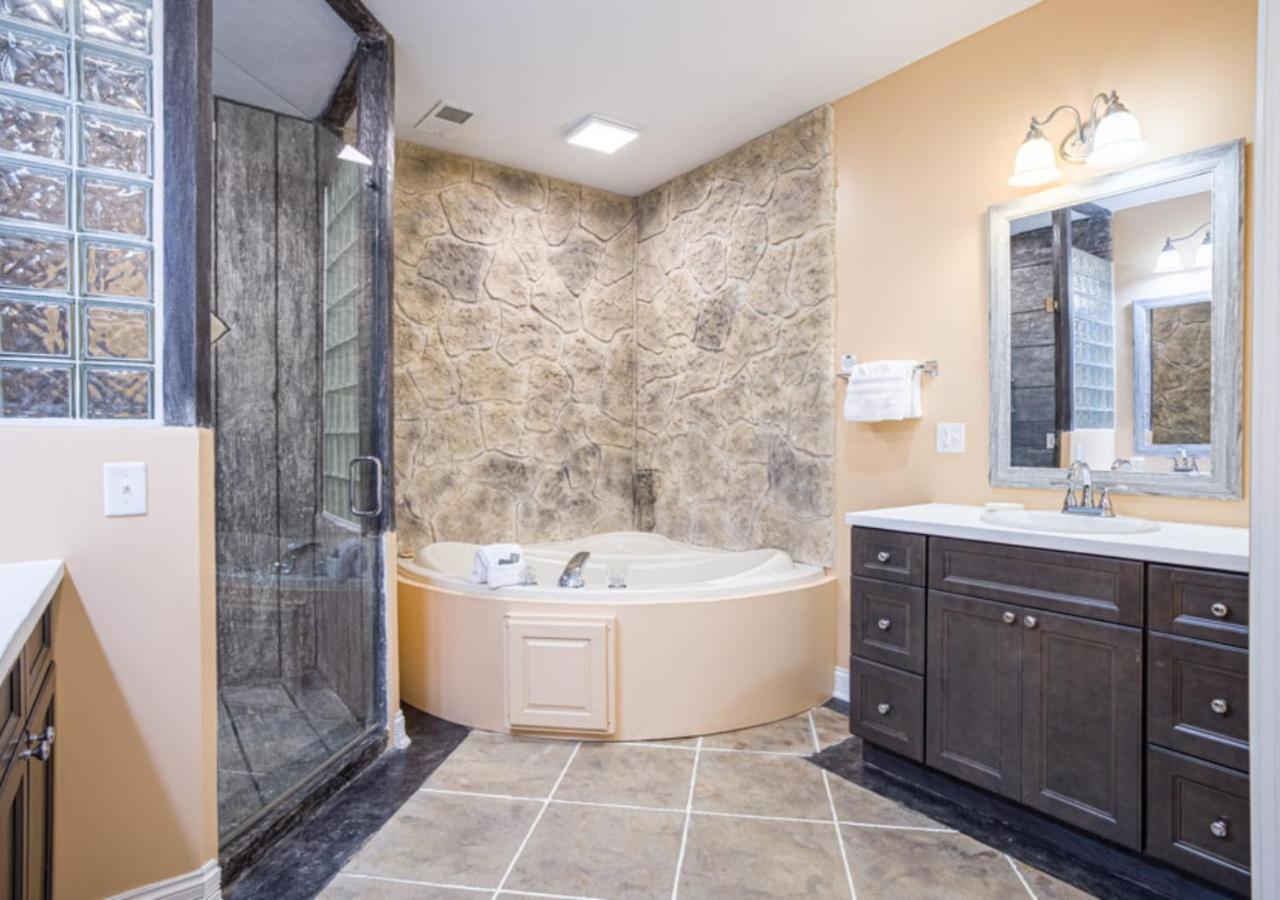 Whitestone Inn