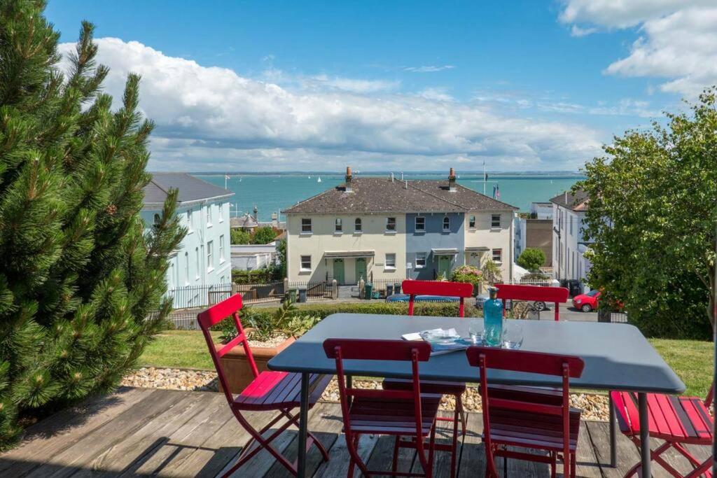 Mainsail apartment view 2