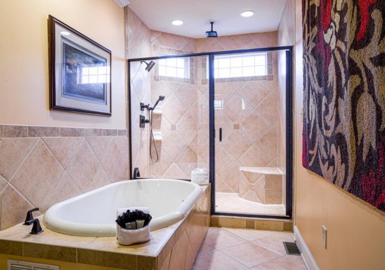 Whitestone Inn