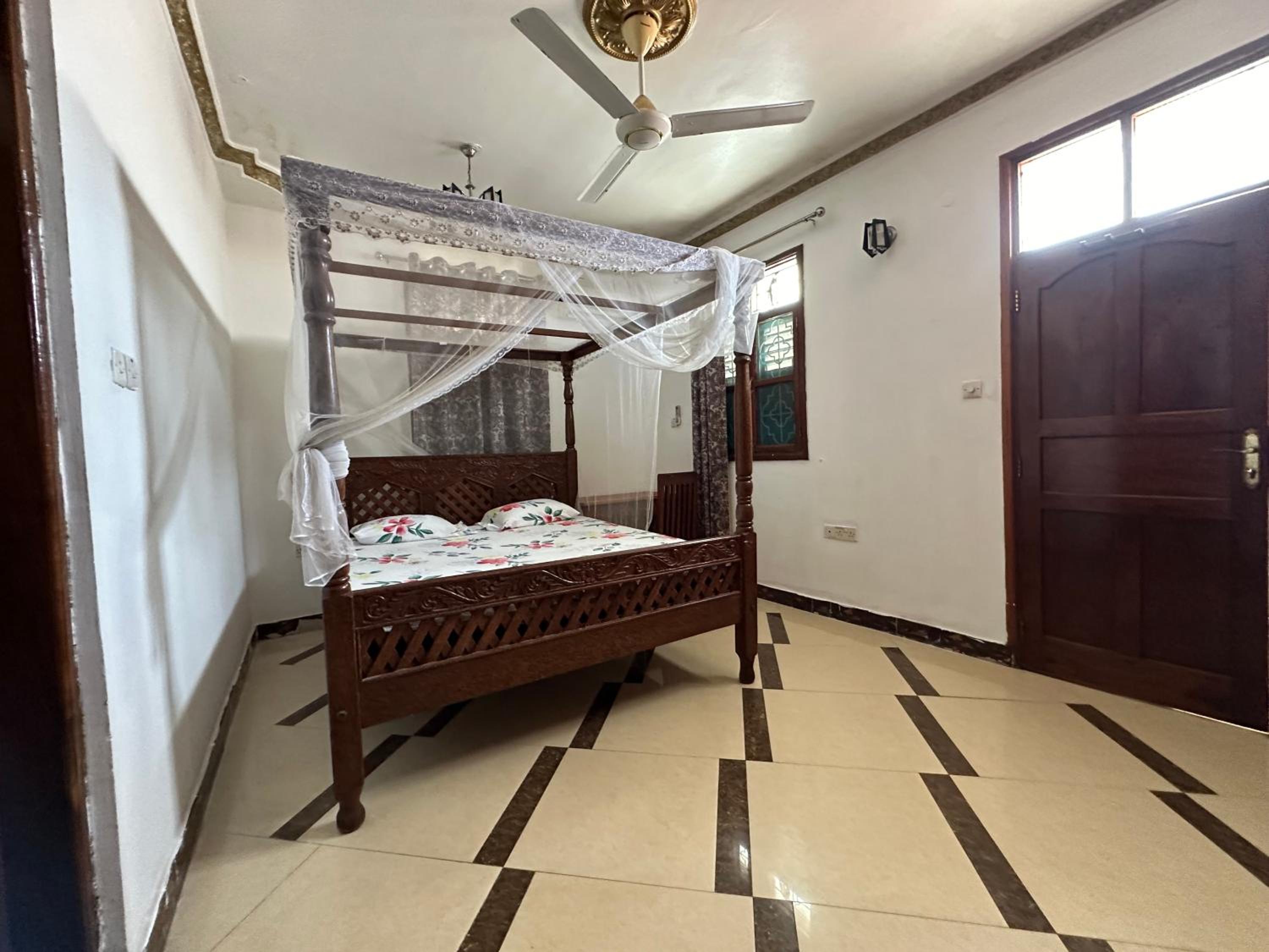 Pazuri apartment