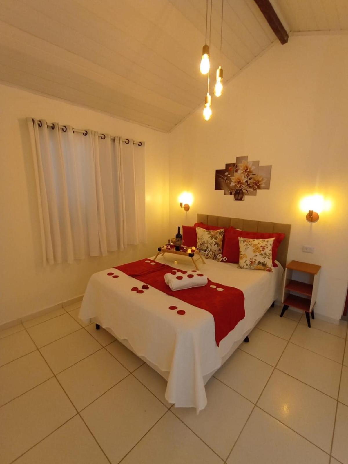 Casa da Vovó na Pousada Sitio Pauletto - com Cozinha, Churrasqueira e Decoração