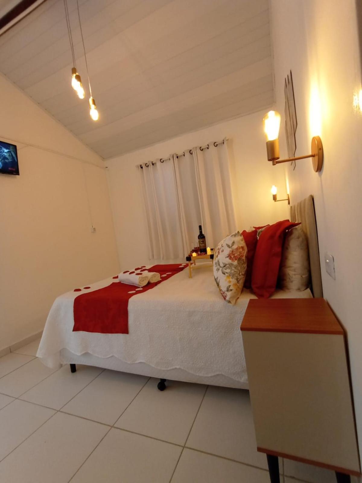 Casa da Vovó na Pousada Sitio Pauletto - com Cozinha, Churrasqueira e Decoração