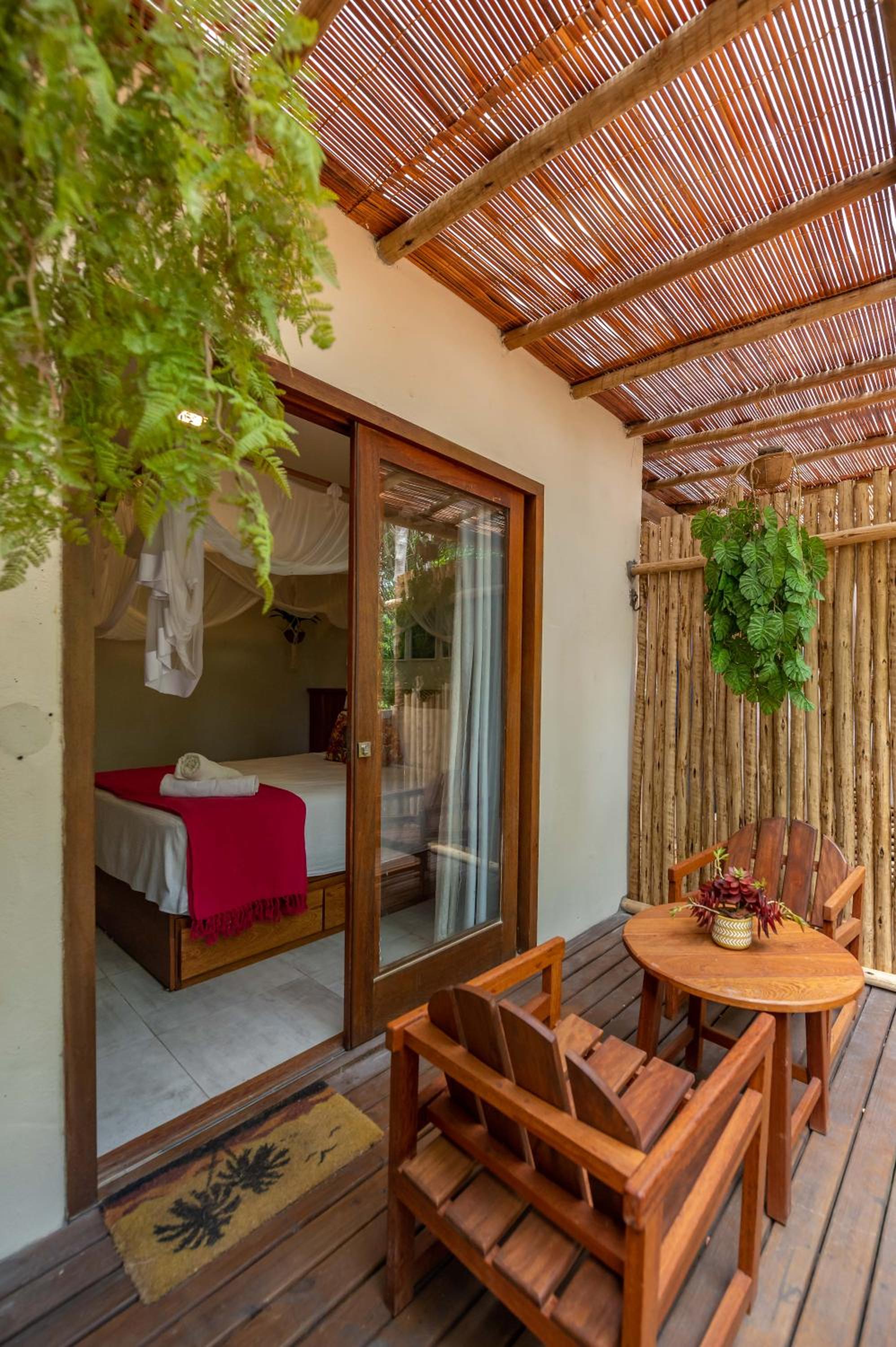Taipu de Fora - Suítes, piscina e hidromassagens