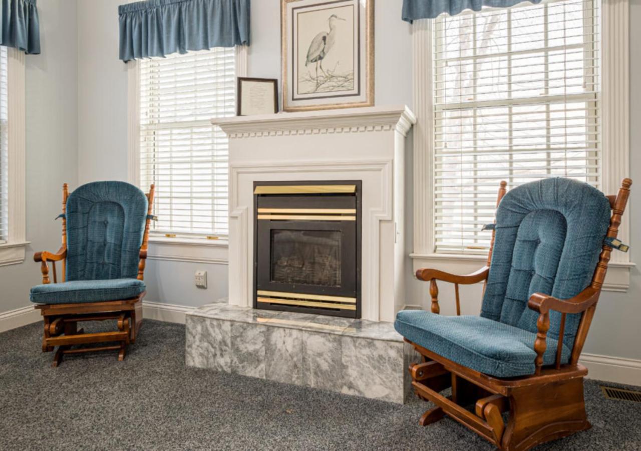 Whitestone Inn