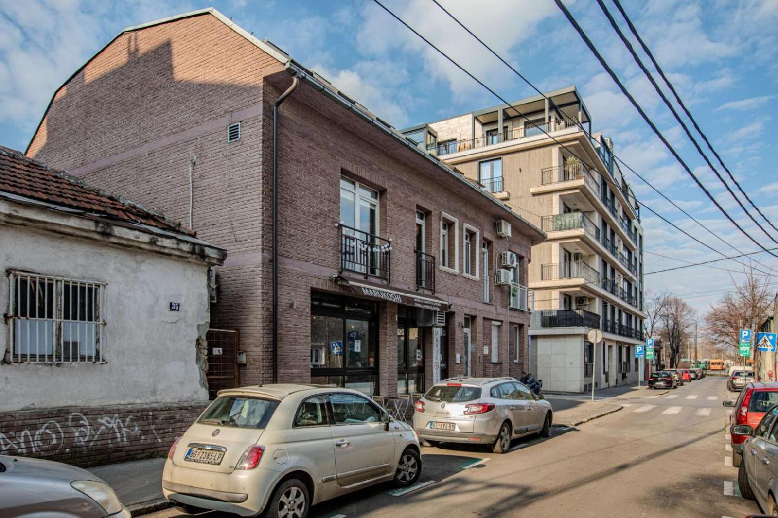 Downtown nest
