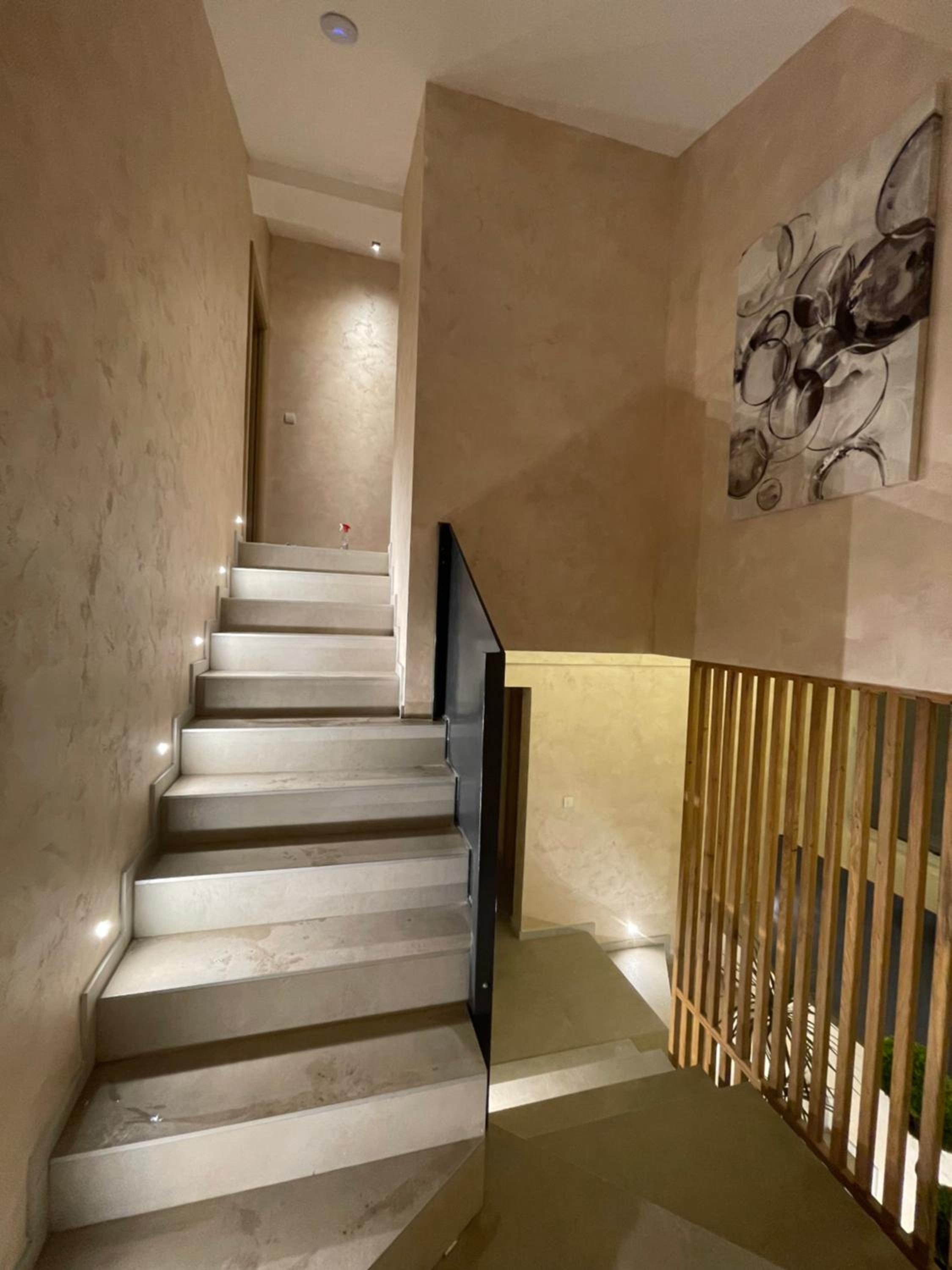 Triangle Rooms