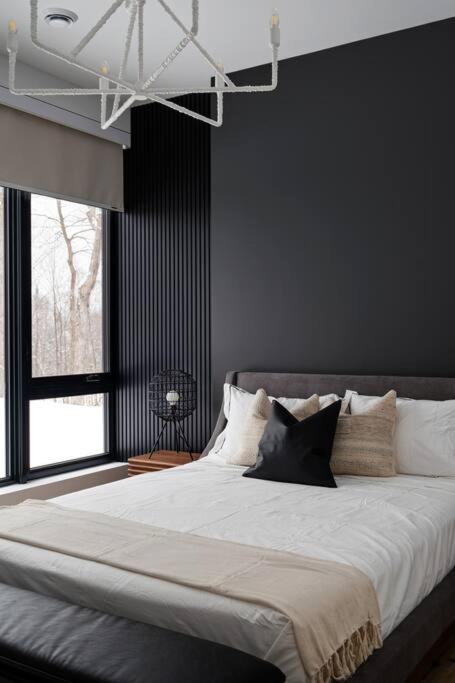 Chalet Peak Tremblant: Your Mountain Escape.