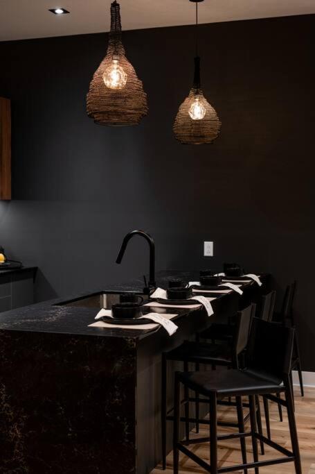 Chalet Peak Tremblant: Your Mountain Escape.