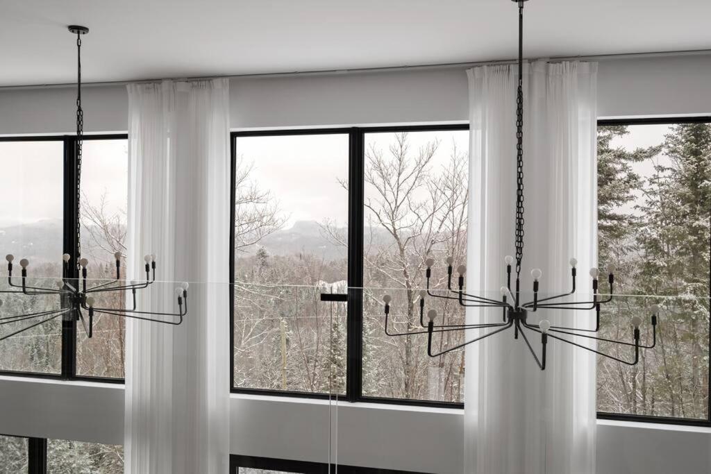Chalet Peak Tremblant: Your Mountain Escape.