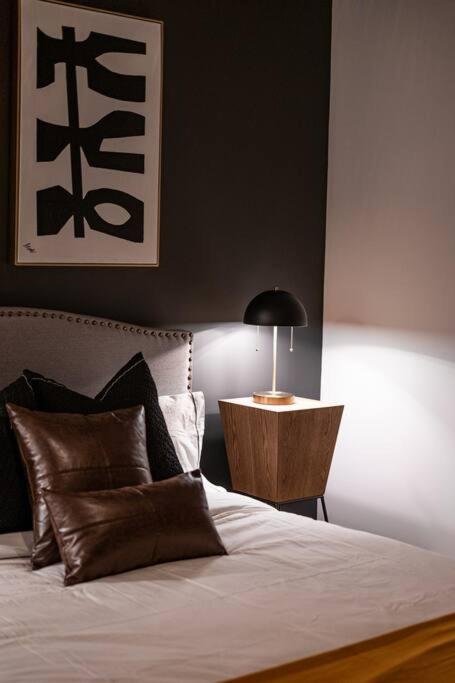 Chalet Peak Tremblant: Your Mountain Escape.