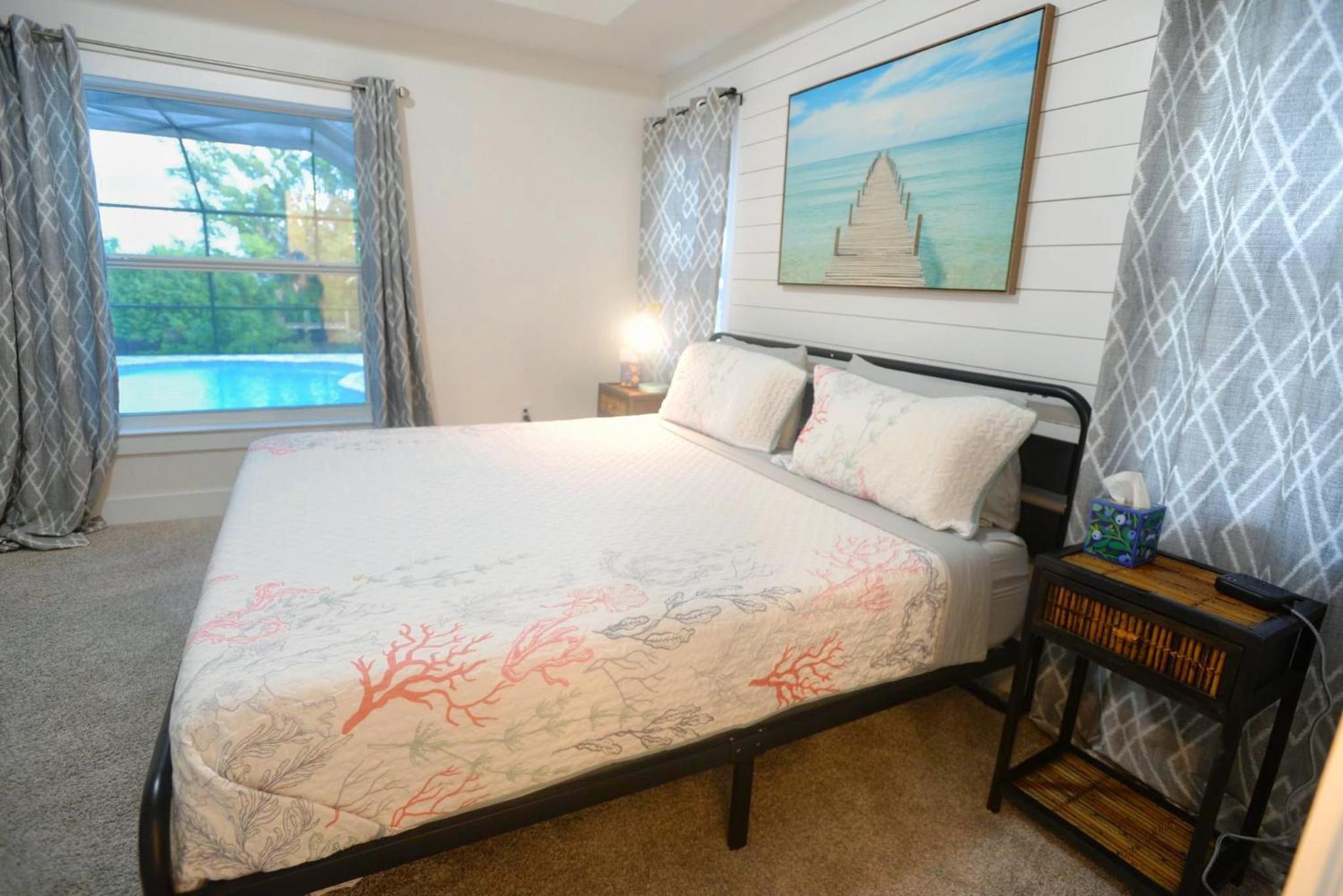 Waterfront Retreat, Heated Pool, Fishing