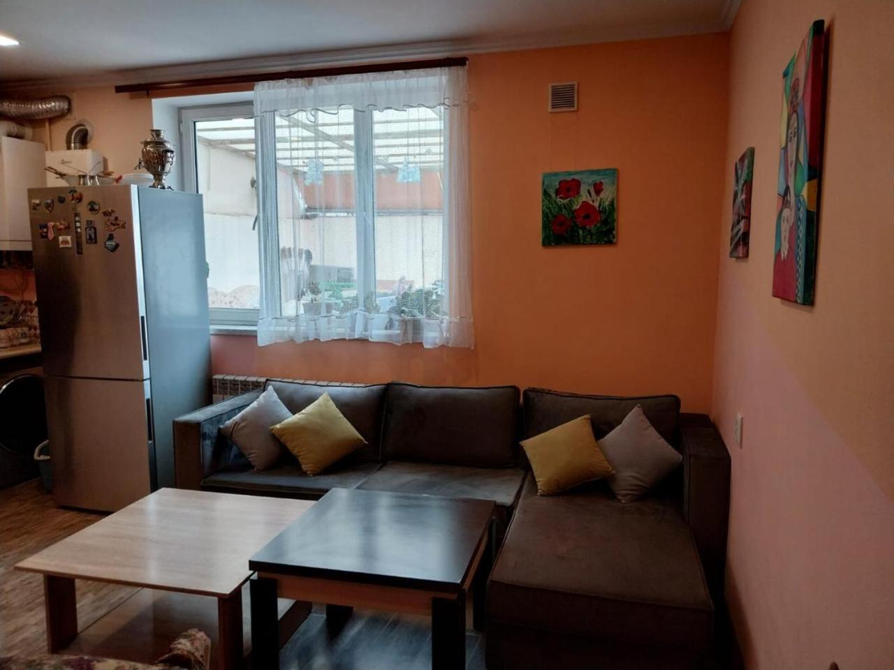 Like Home Guesthouse & Tours