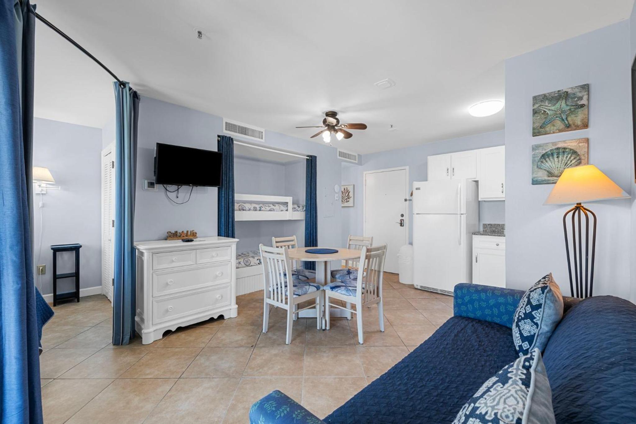 Simple & Stylish Studio, Affordable Myrtle Beach Escape view 3