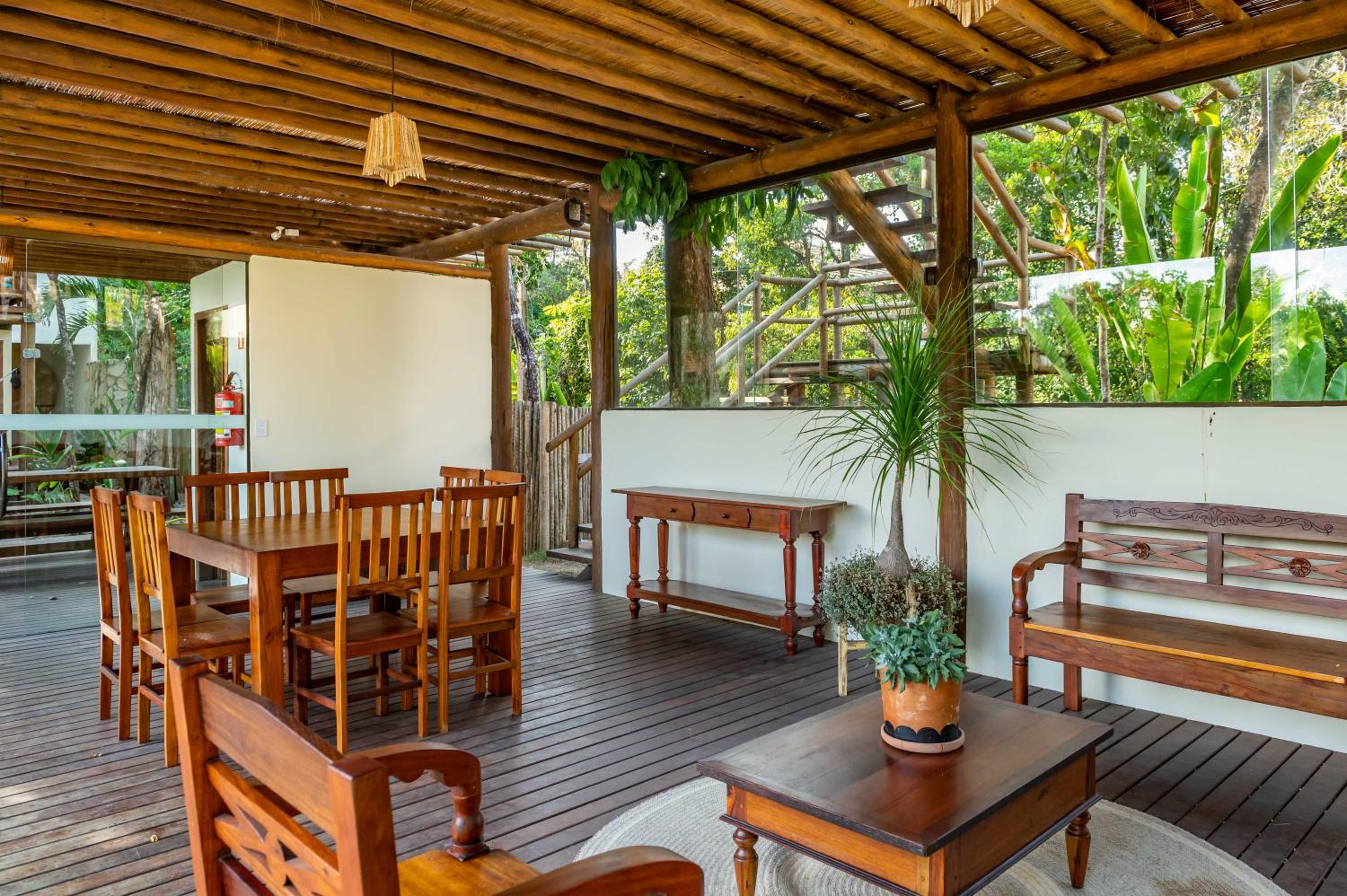 Taipu de Fora - Suítes, piscina e hidromassagens