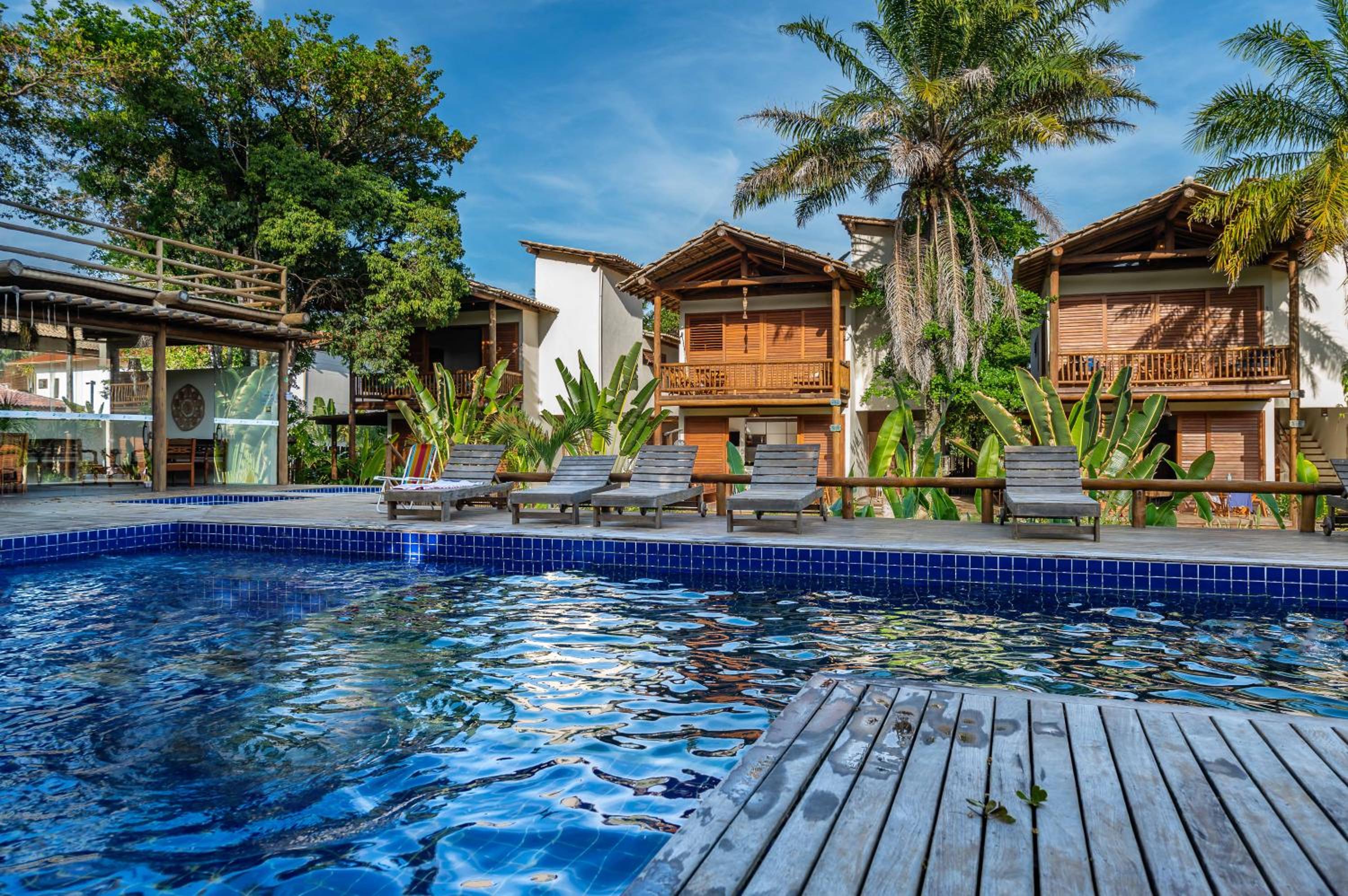 Taipu de Fora - Suítes, piscina e hidromassagens