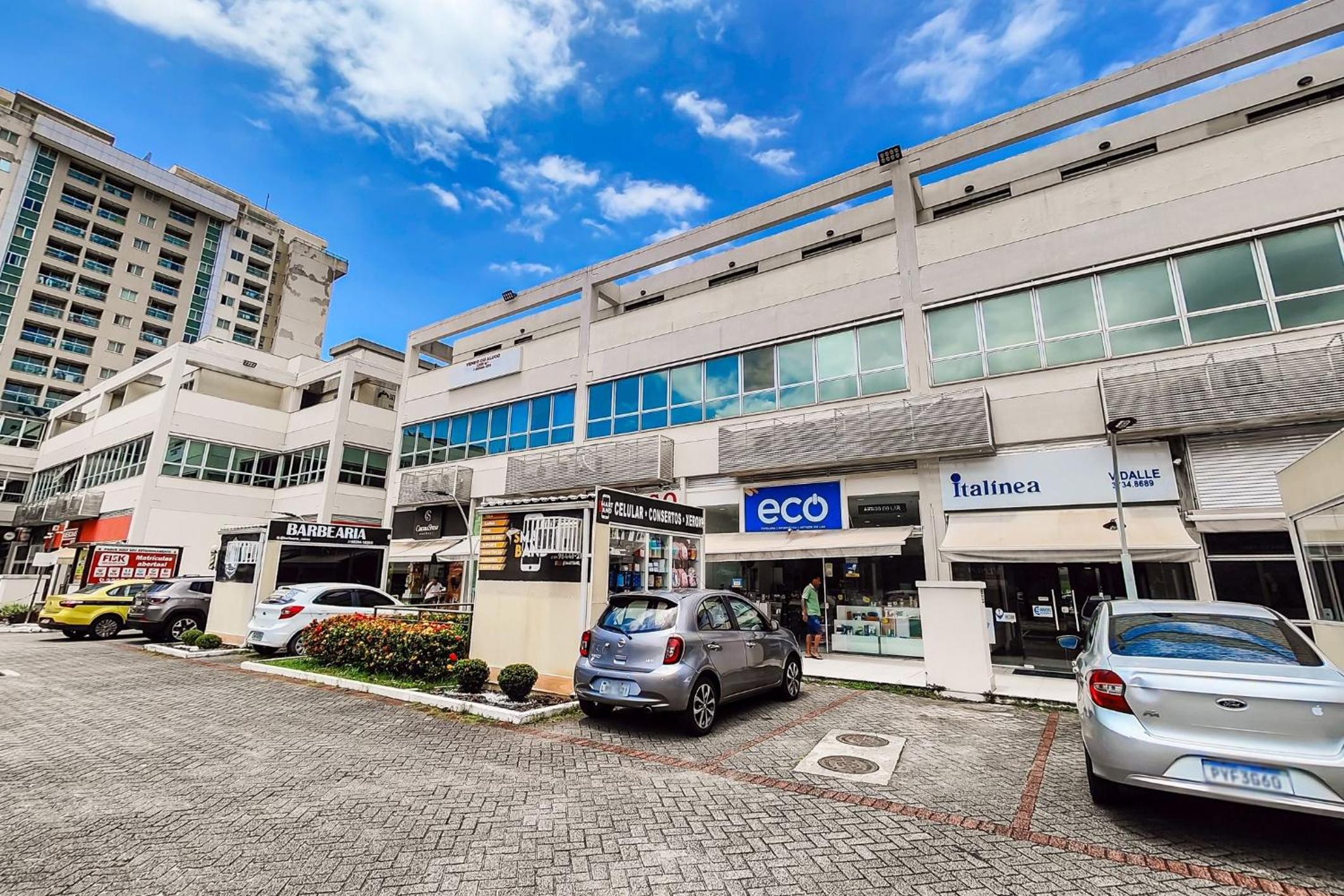Barra: Riocentro and Pool | 4 Guests