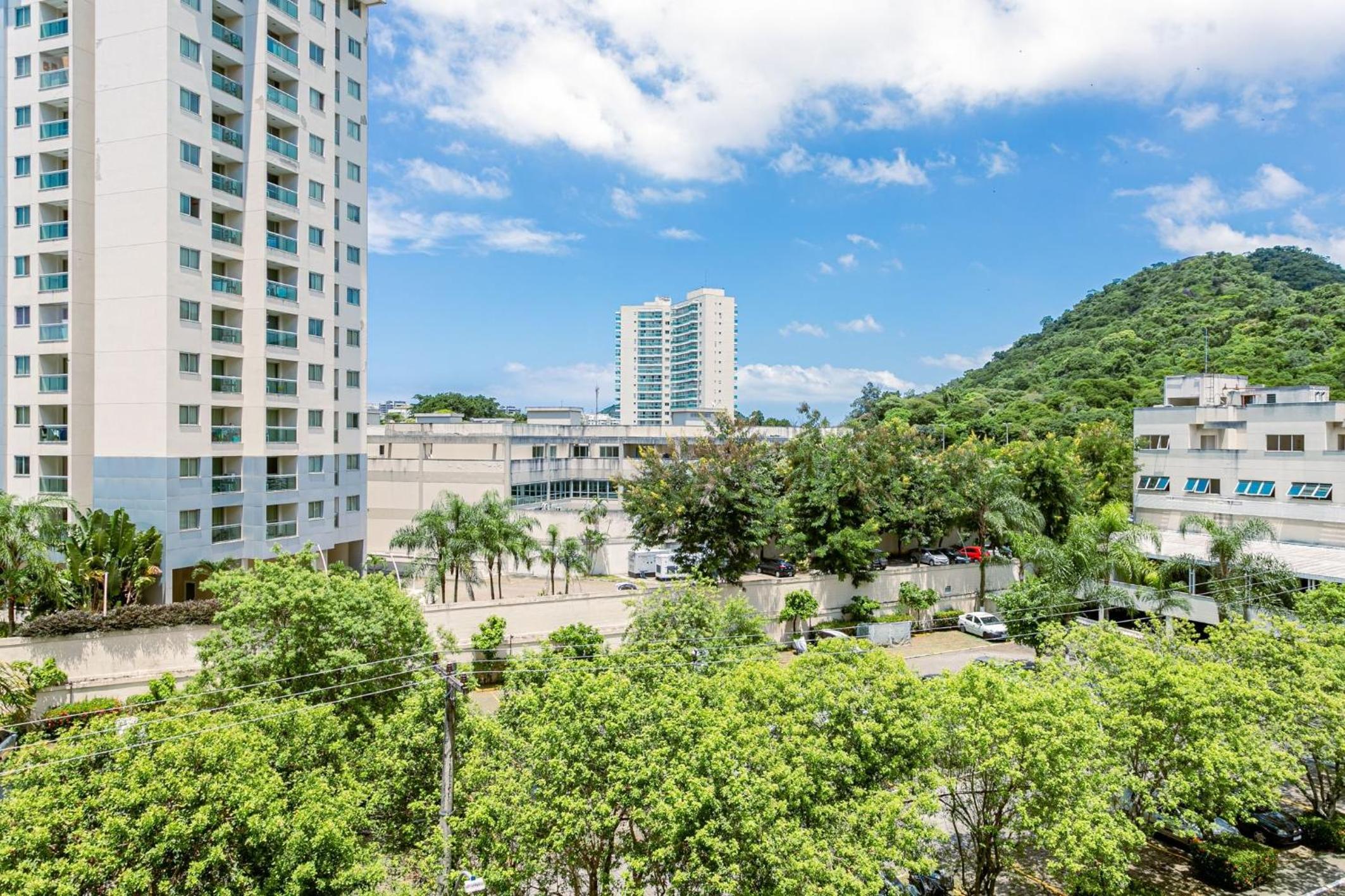Barra: Riocentro and Pool | 4 Guests