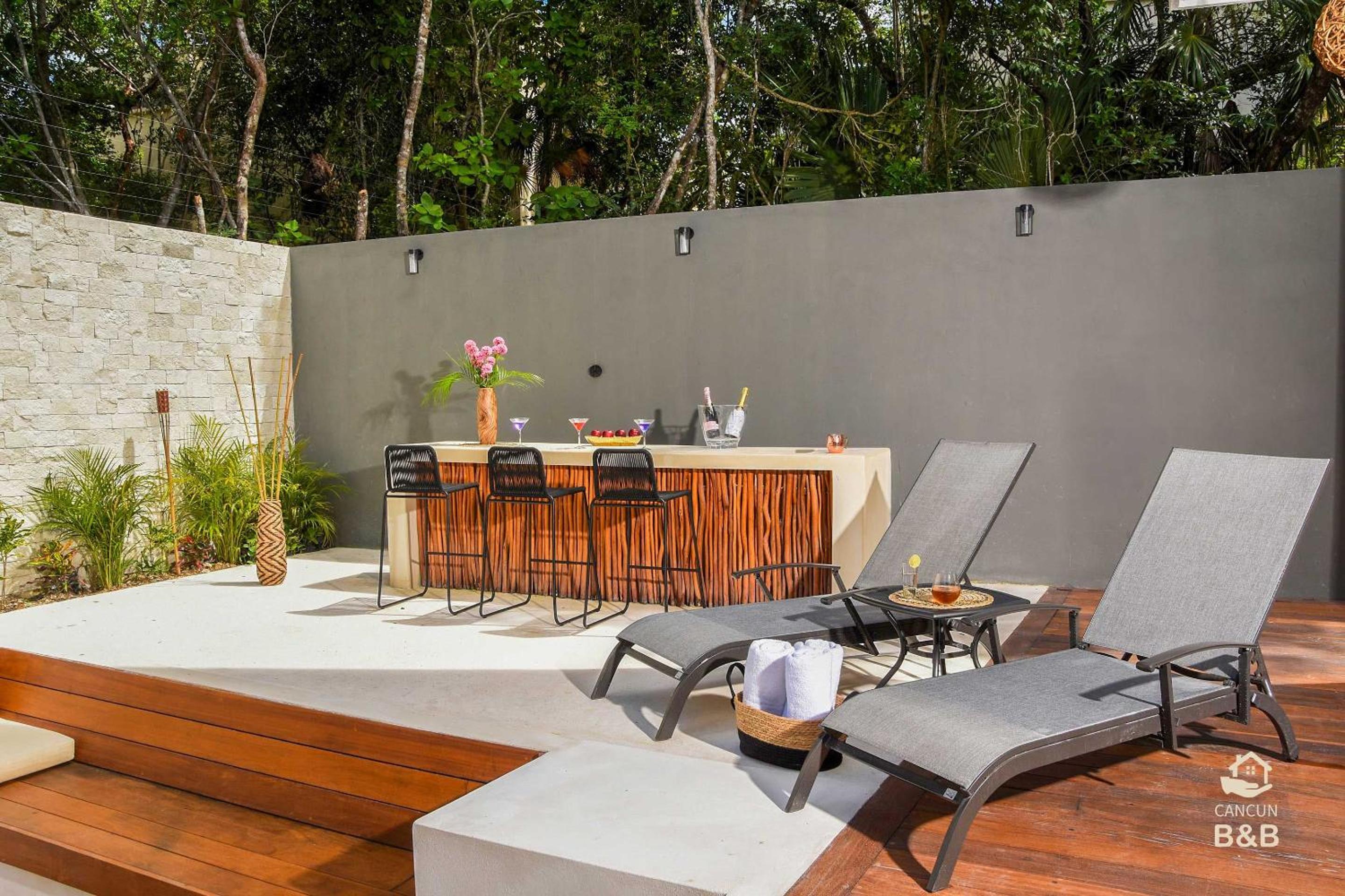 balance & terrace