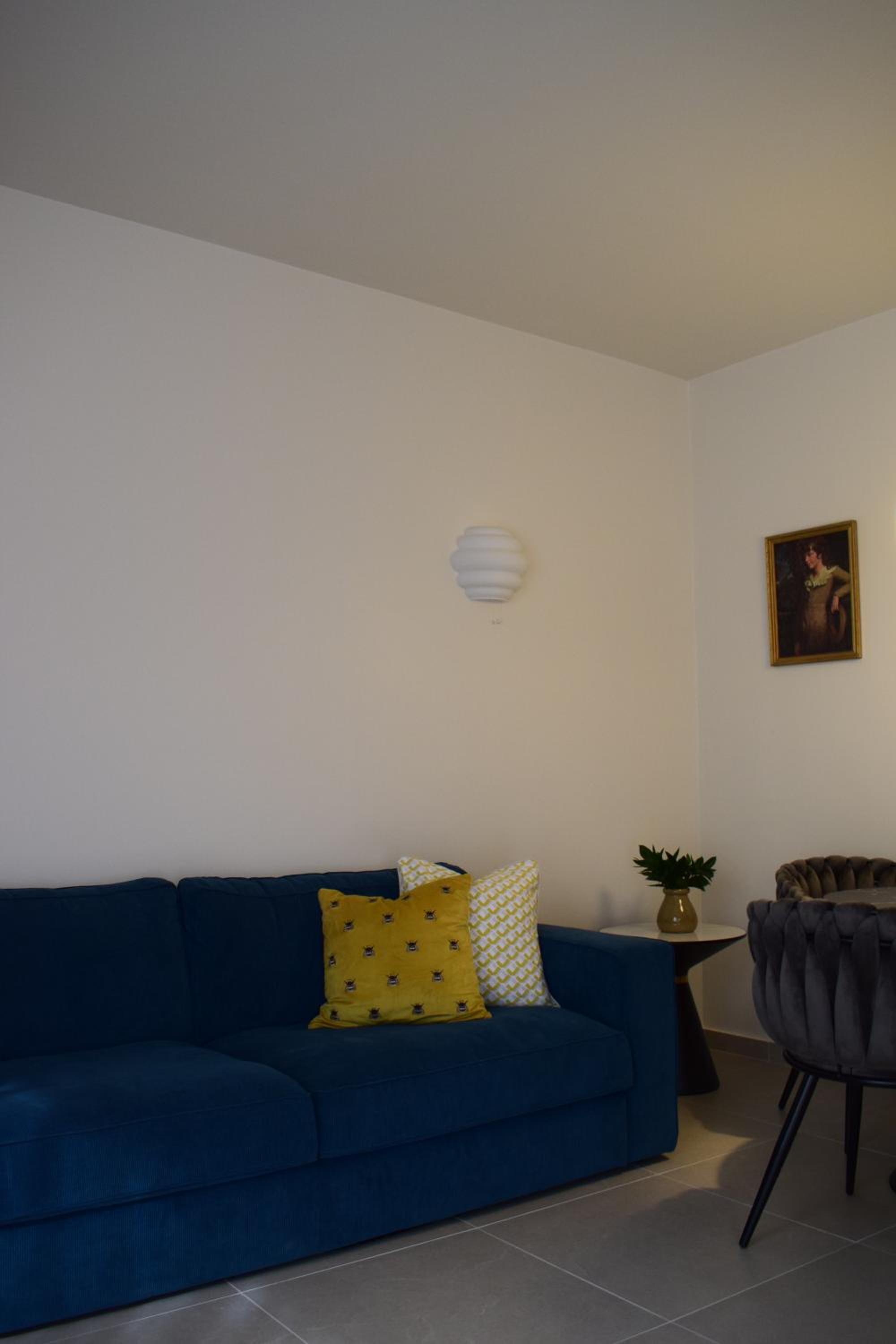 T&L Apartments Agiaos Tychonas