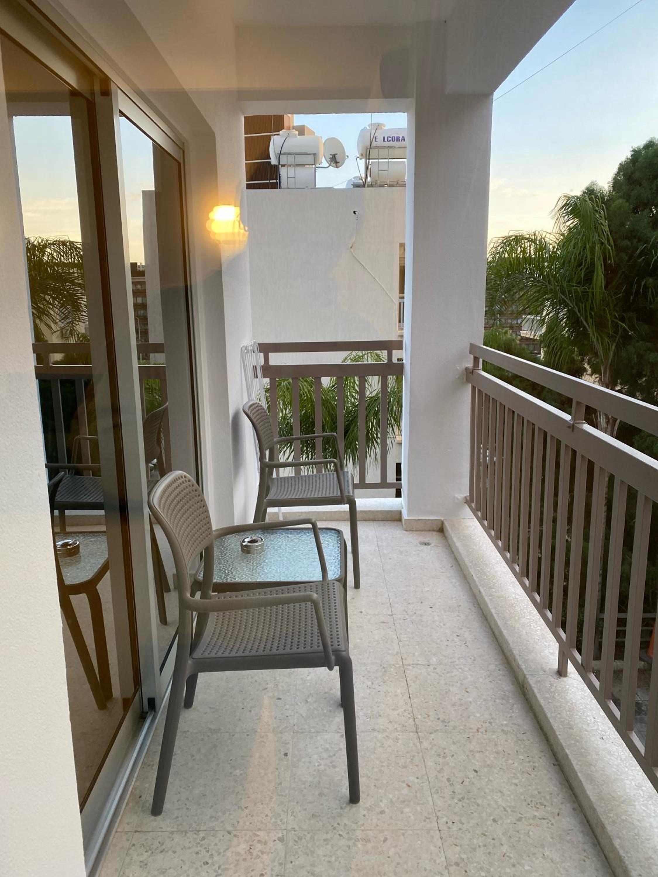 T&L Apartments Agiaos Tychonas