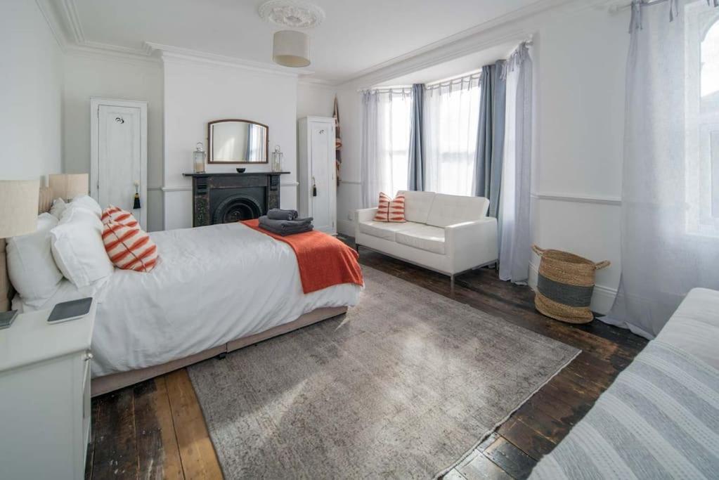 Westhill, Cowes Town House