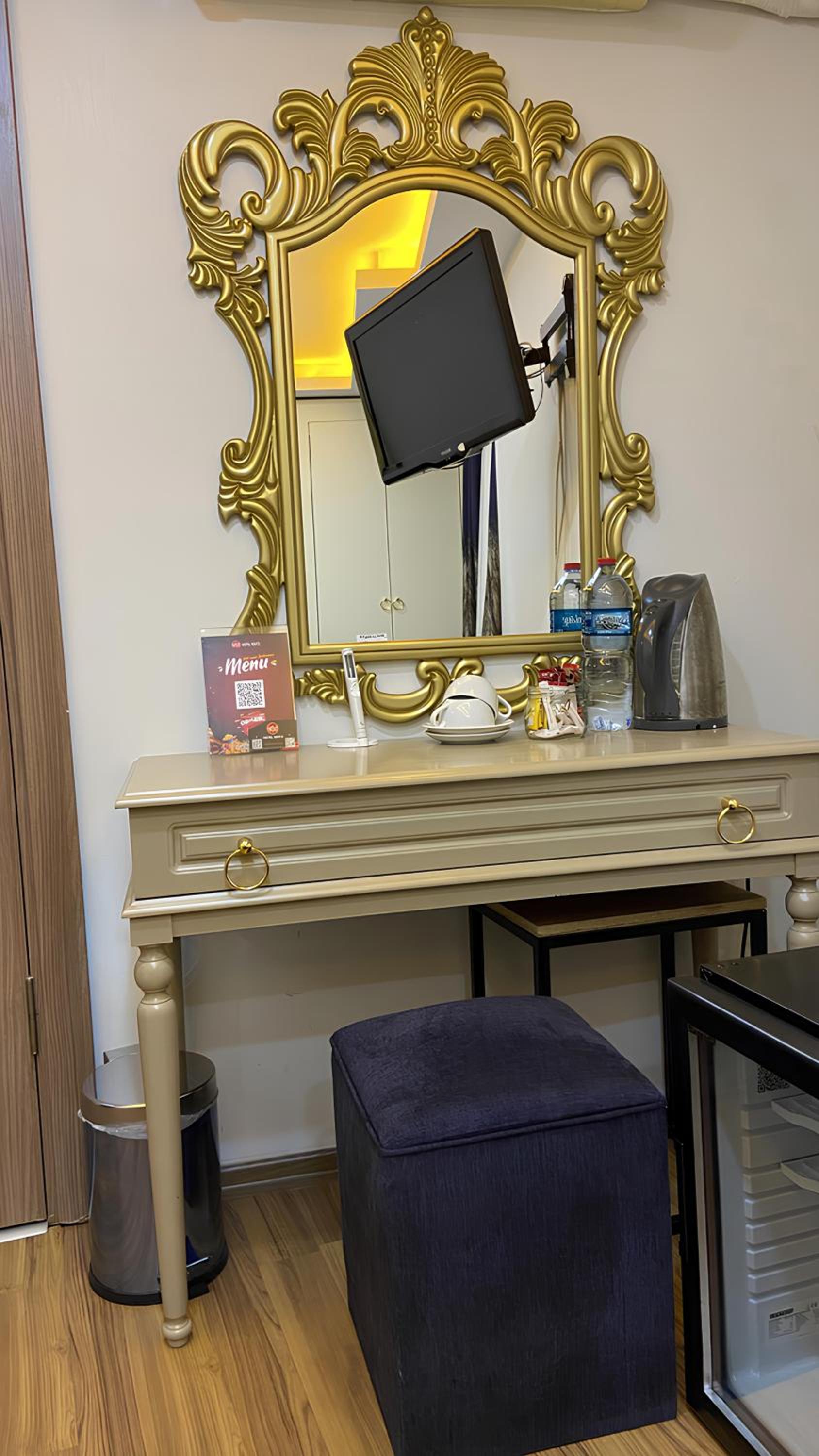 Hotel Next2 becomes Next2 Otel. - Image 40