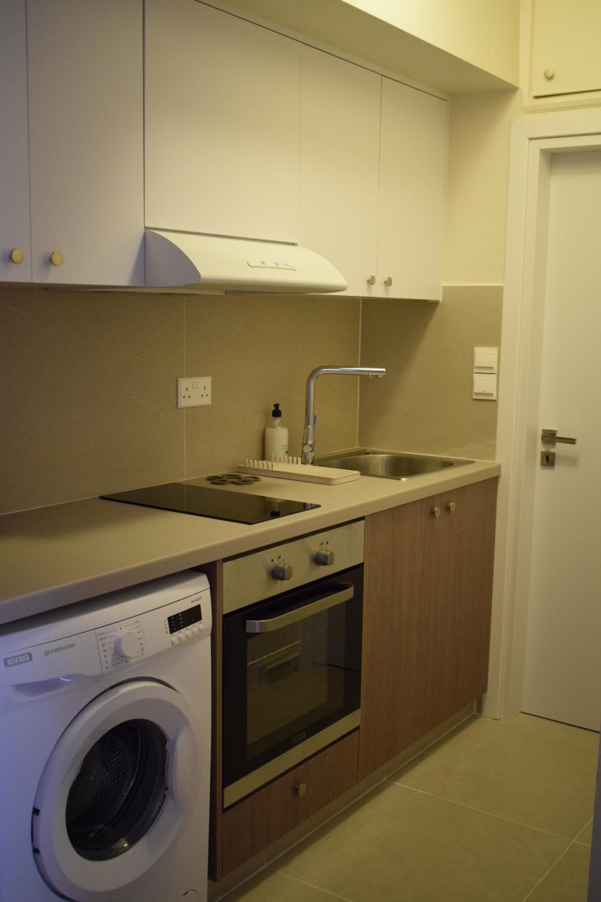 T&L Apartments Agiaos Tychonas