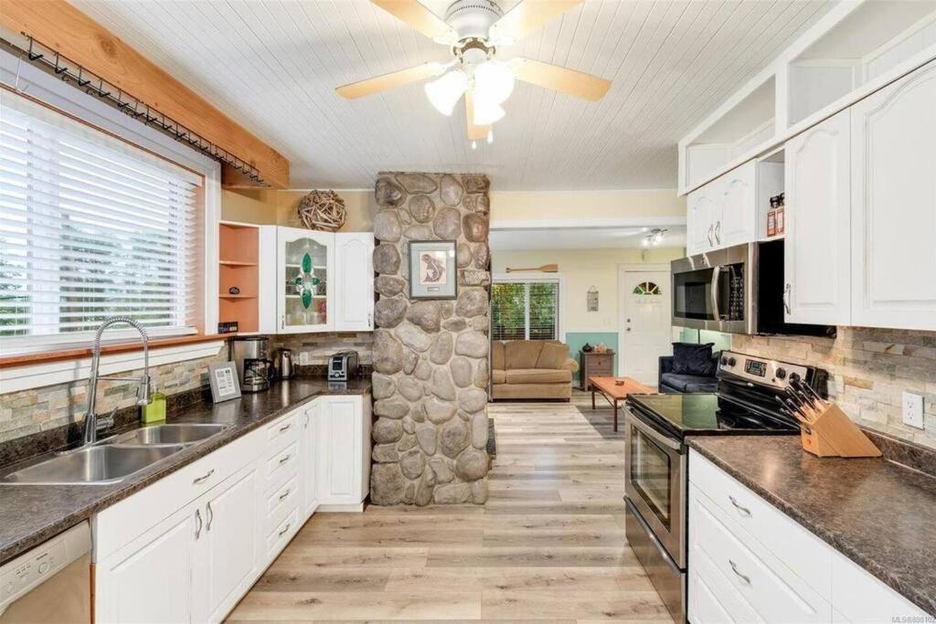 Cowichan Lake Cottages - Youbou