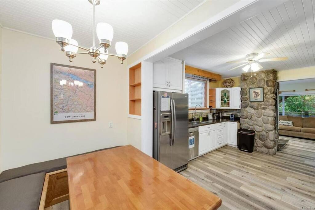 Cowichan Lake Cottages - Youbou